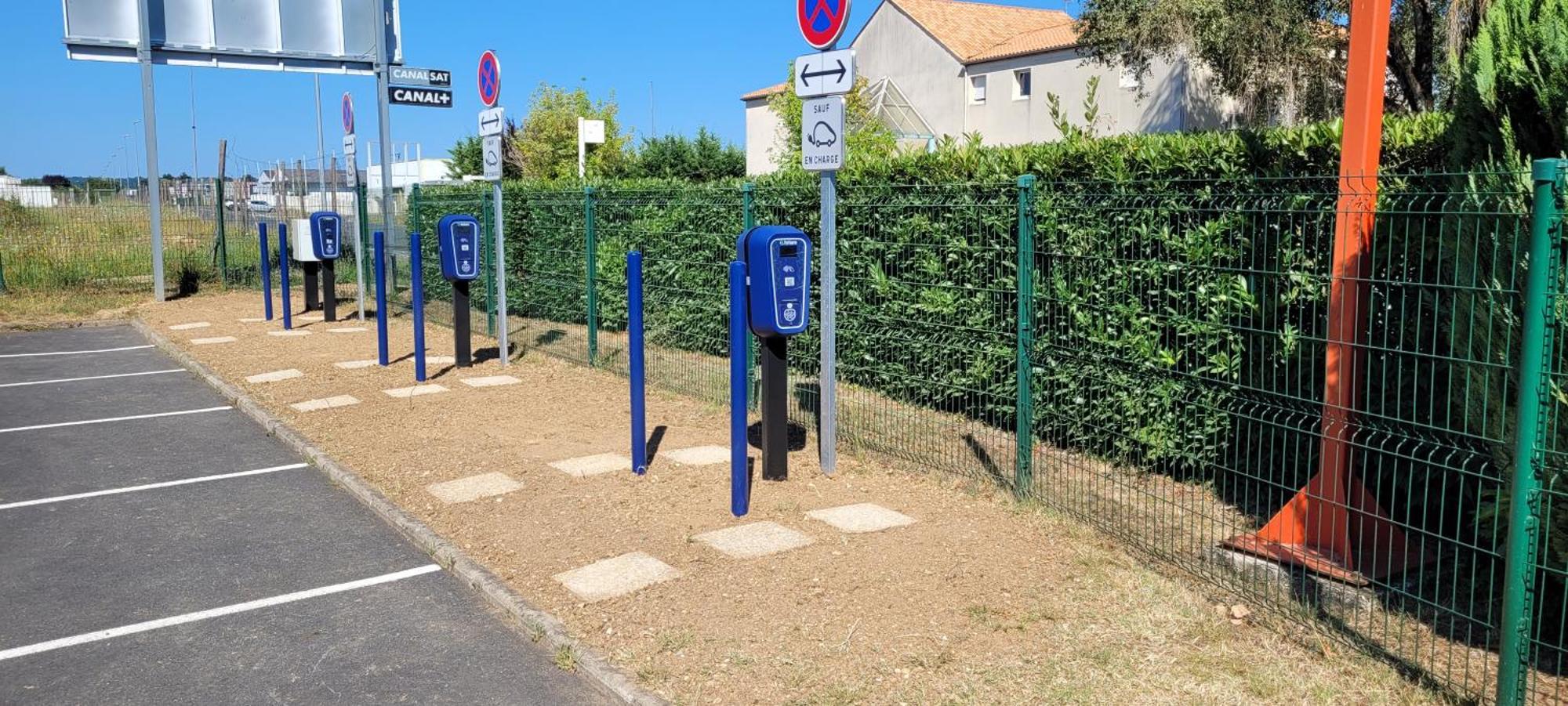 Fasthotel Perigueux - Un Hotel Fh Confort Marsac-sur-l'Isle エクステリア 写真